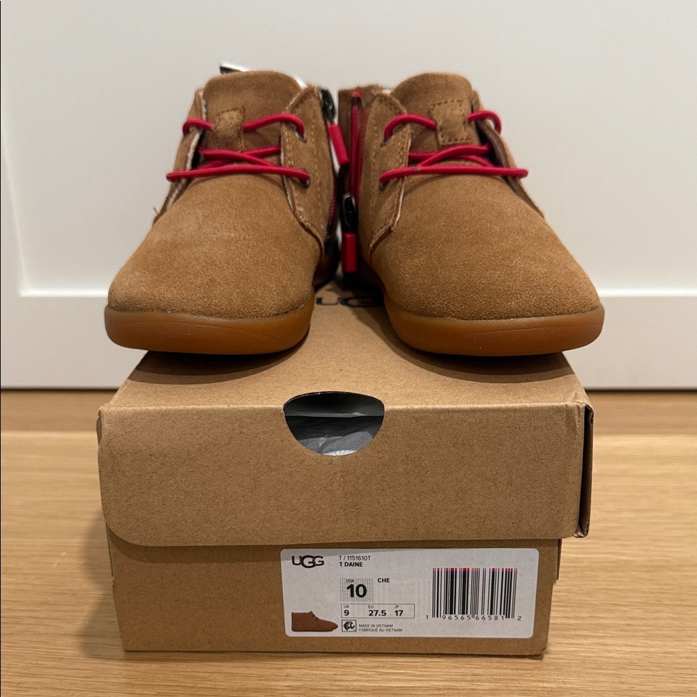 NEW UGG toddler size 10 Tan Chukka Boots with Red Laces